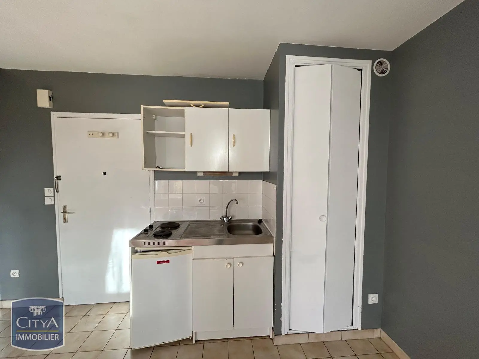Photo 2 Appartement 2 pièces 27m²