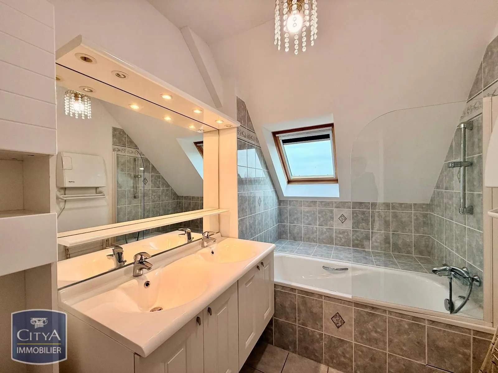 Photo 6 Appartement 4 pièces 93.52m²