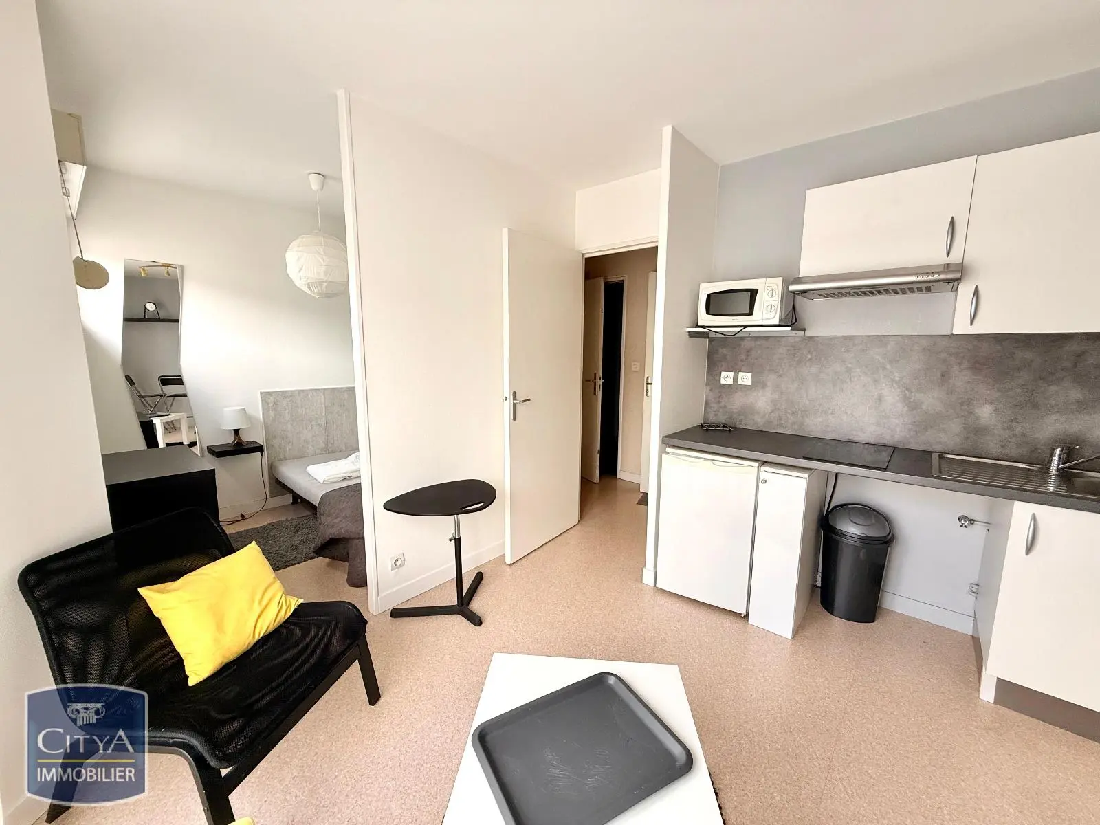 Photo 1 Appartement 1 pièce 21m²