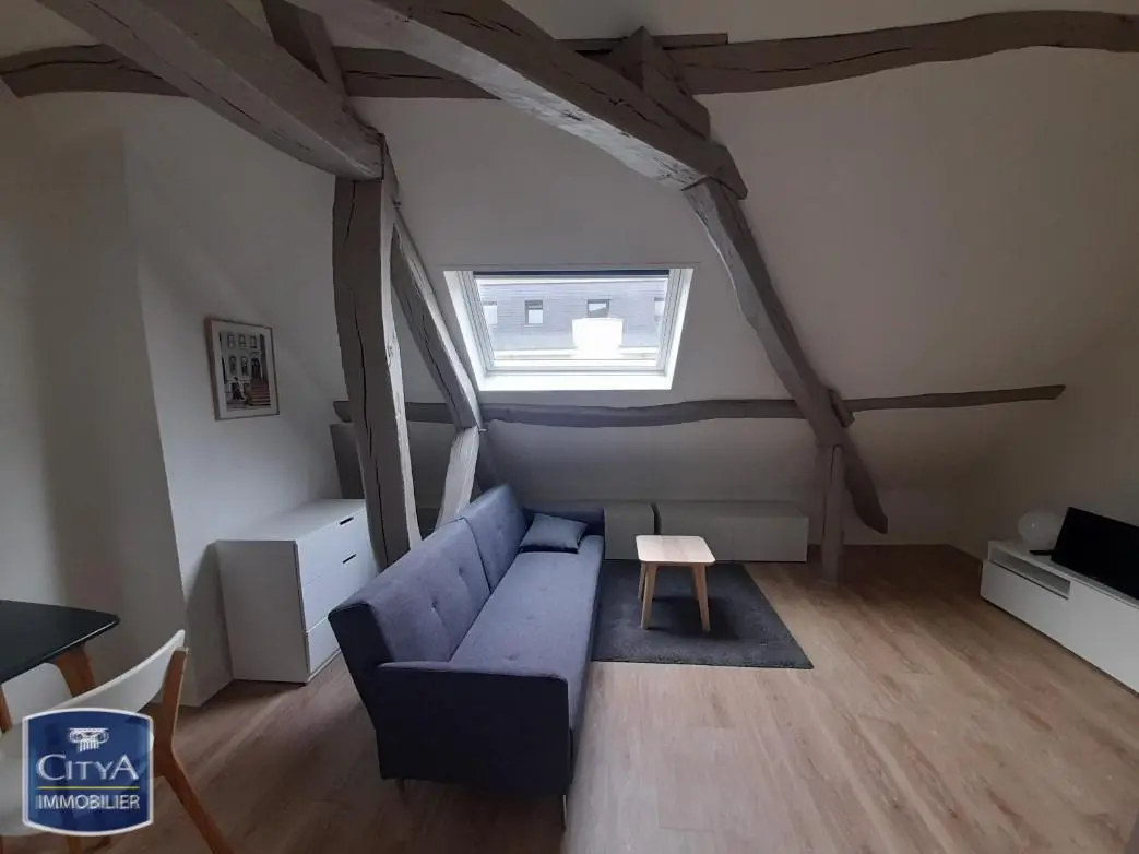 Photo 2 Appartement 1 pièce 18.83m²