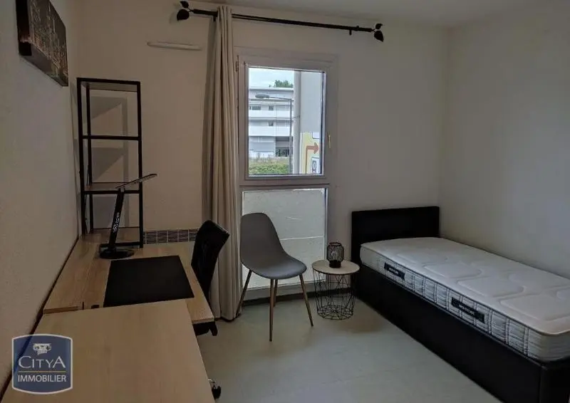 Photo 1 Appartement 1 pièce 18.03m²
