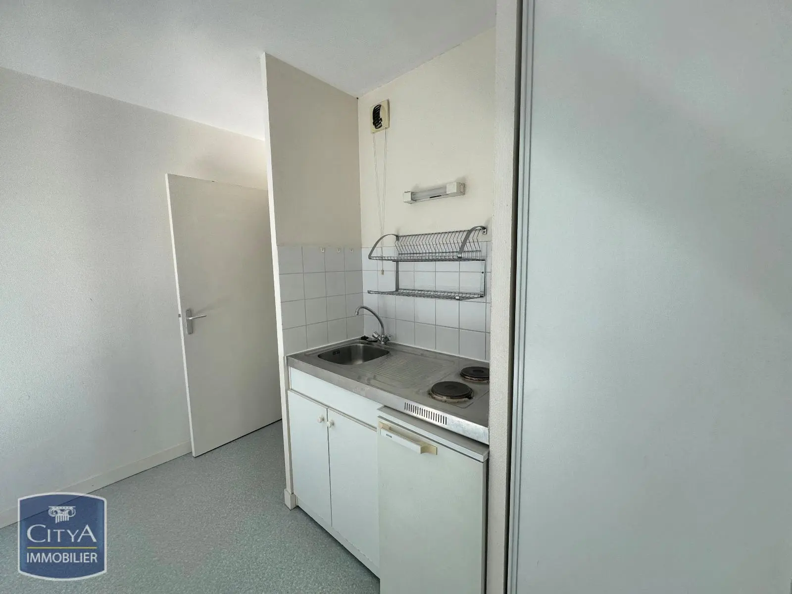 Photo 2 Appartement 1 pièce 23.25m²