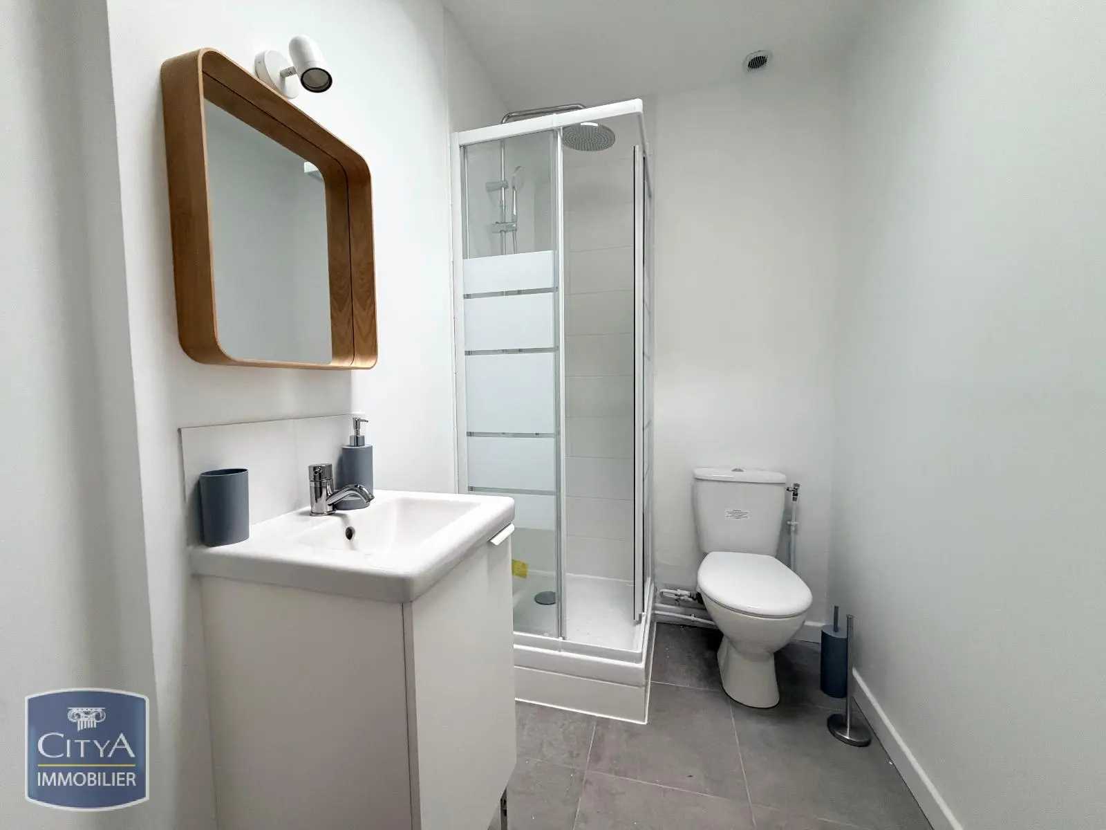 Photo 3 Appartement 1 pièce 20.18m²