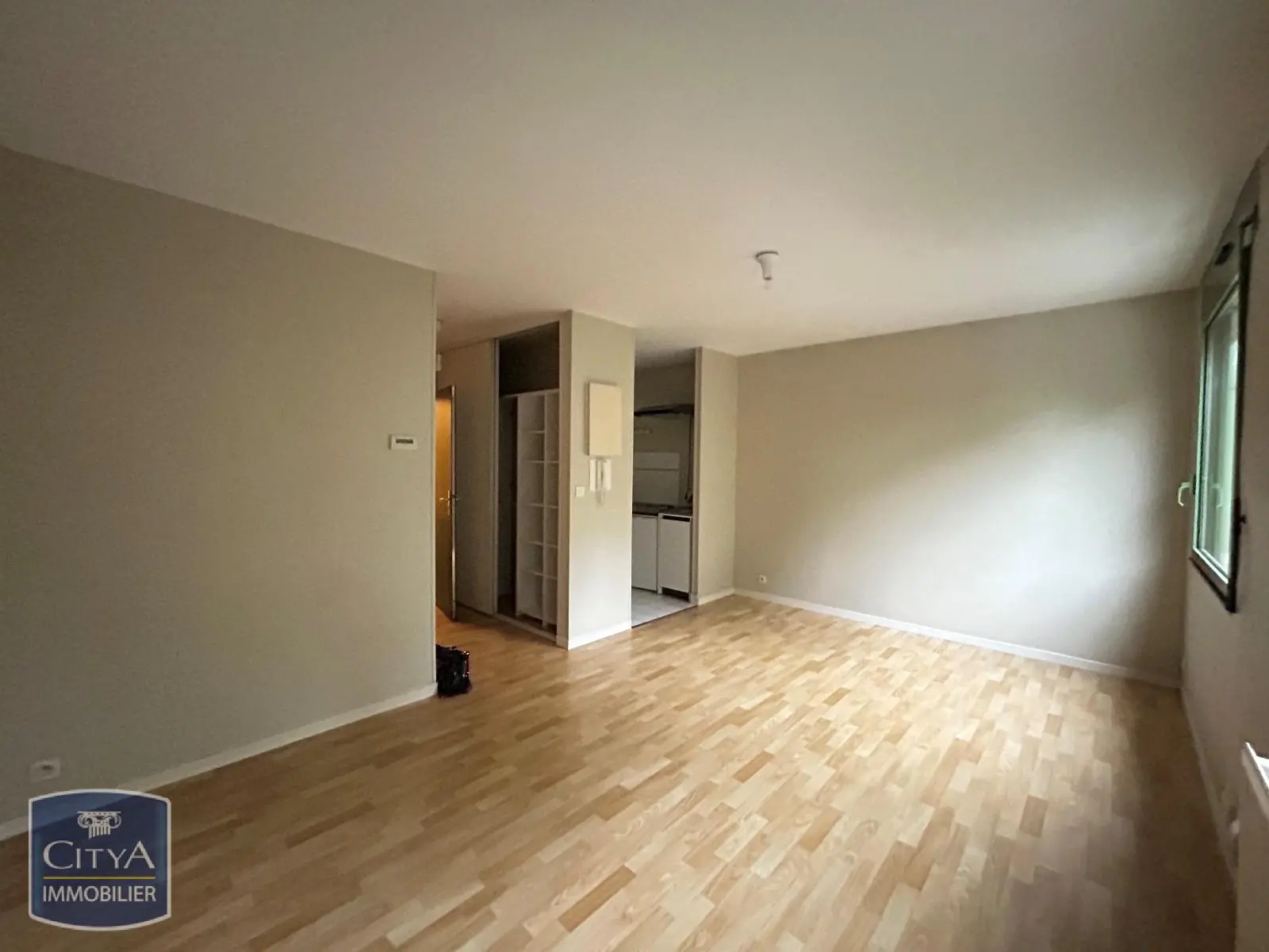 Photo 2 Appartement 1 pièce 26.22m²