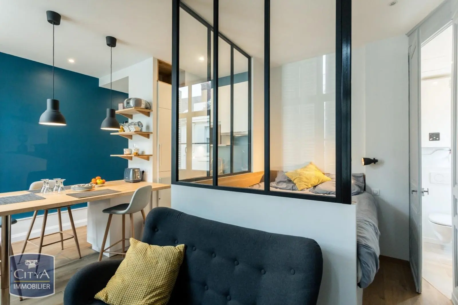 Photo 1 Appartement 1 pièce 24.44m²