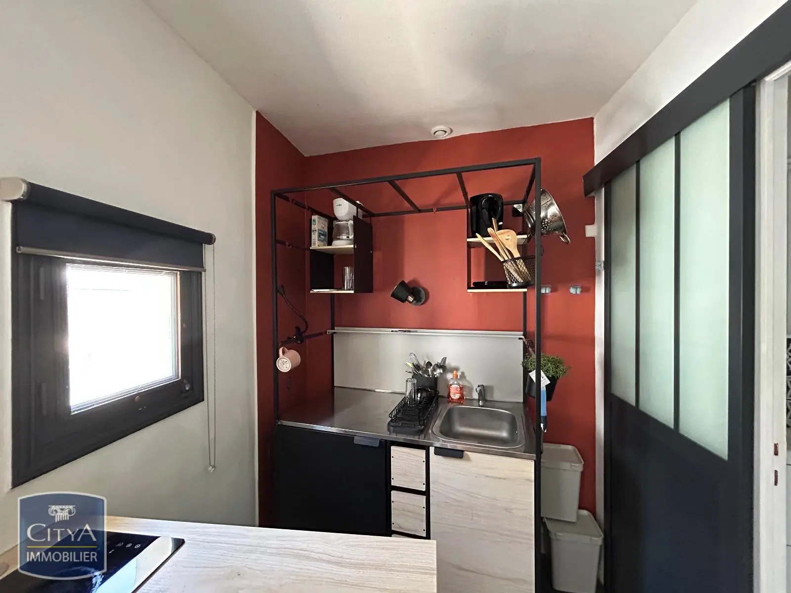 Photo 2 Appartement 1 pièce 27.47m²