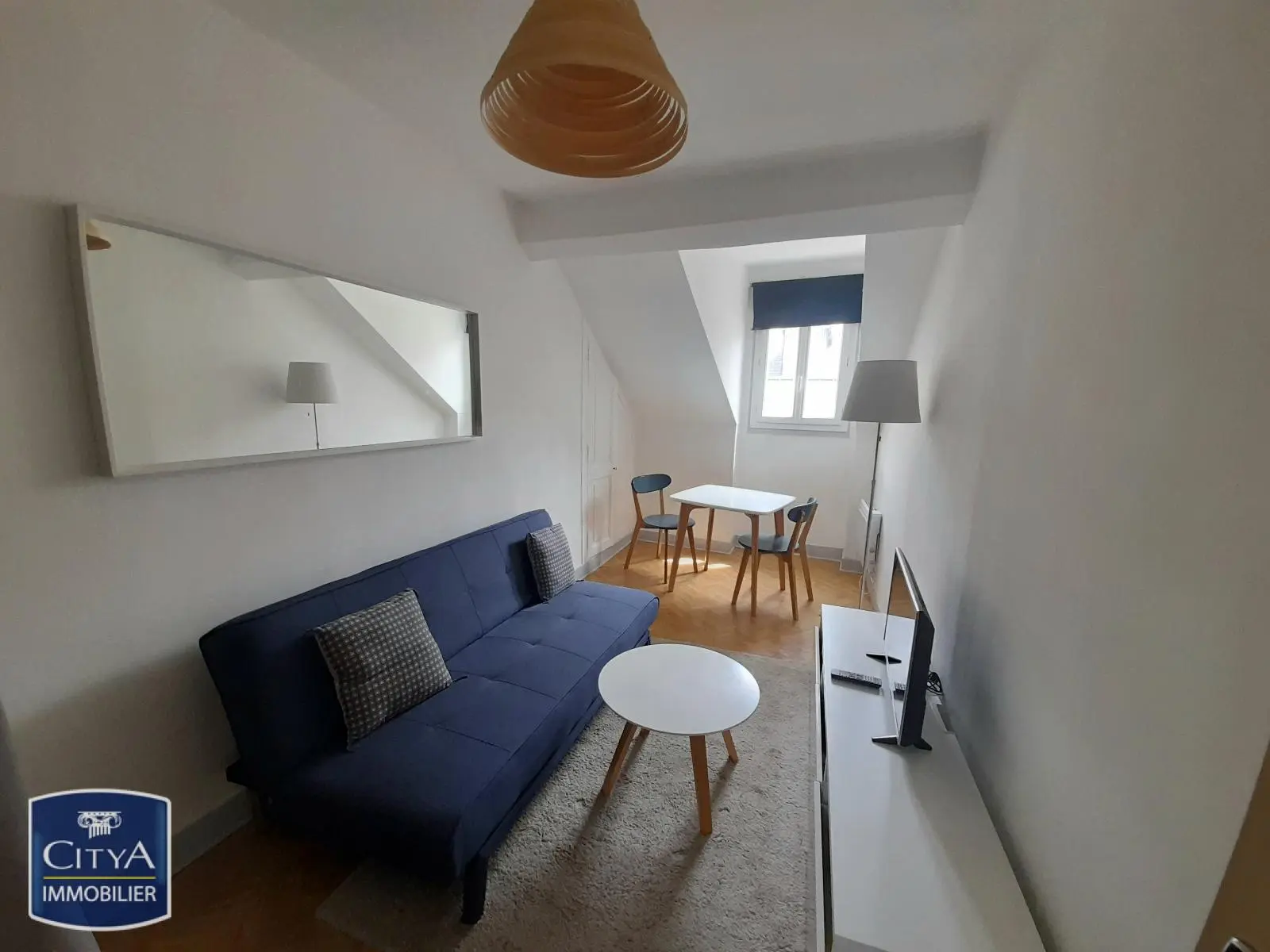 Photo 1 Appartement 1 pièce 16m²