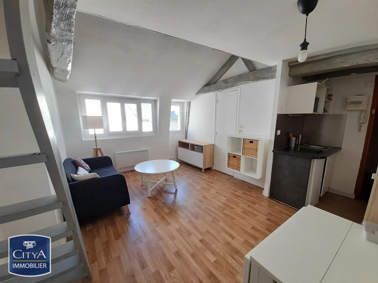 Photo 2 Appartement 1 pièce 23m²