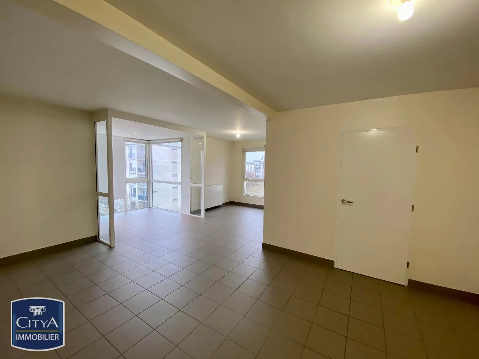 Photo 2 Appartement 4 pièces 106m²