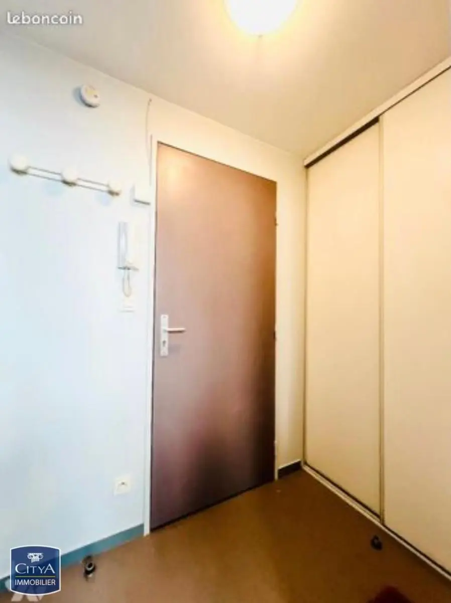 Photo 2 Appartement 1 pièce 17.03m²