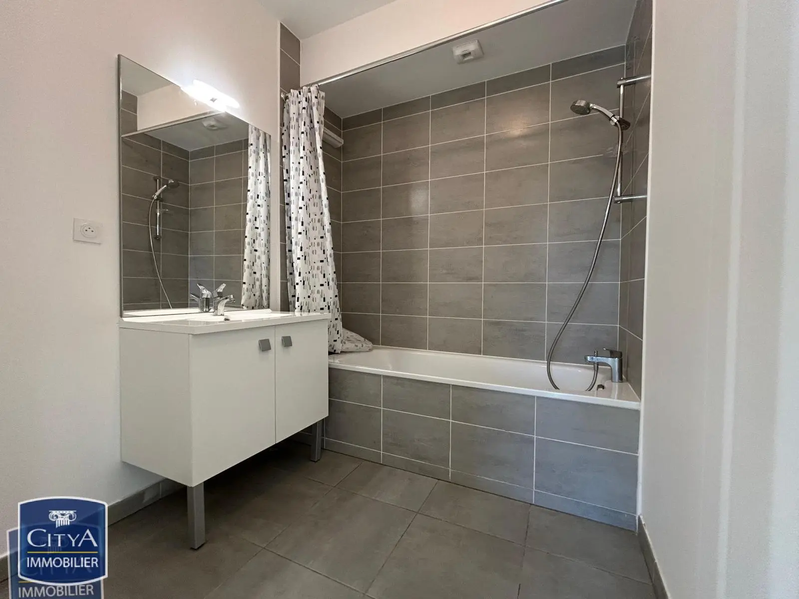 Photo 2 Appartement 3 pièces 63.47m²