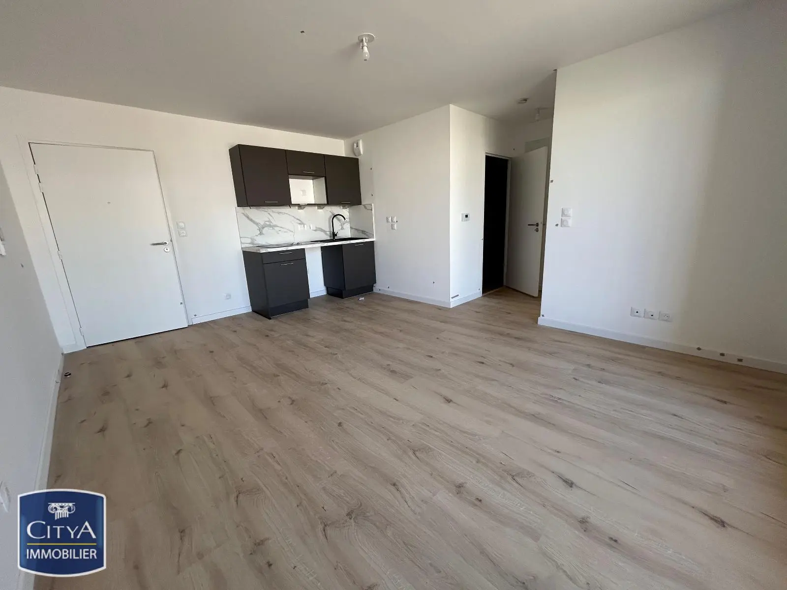 Photo 2 appartement Tours