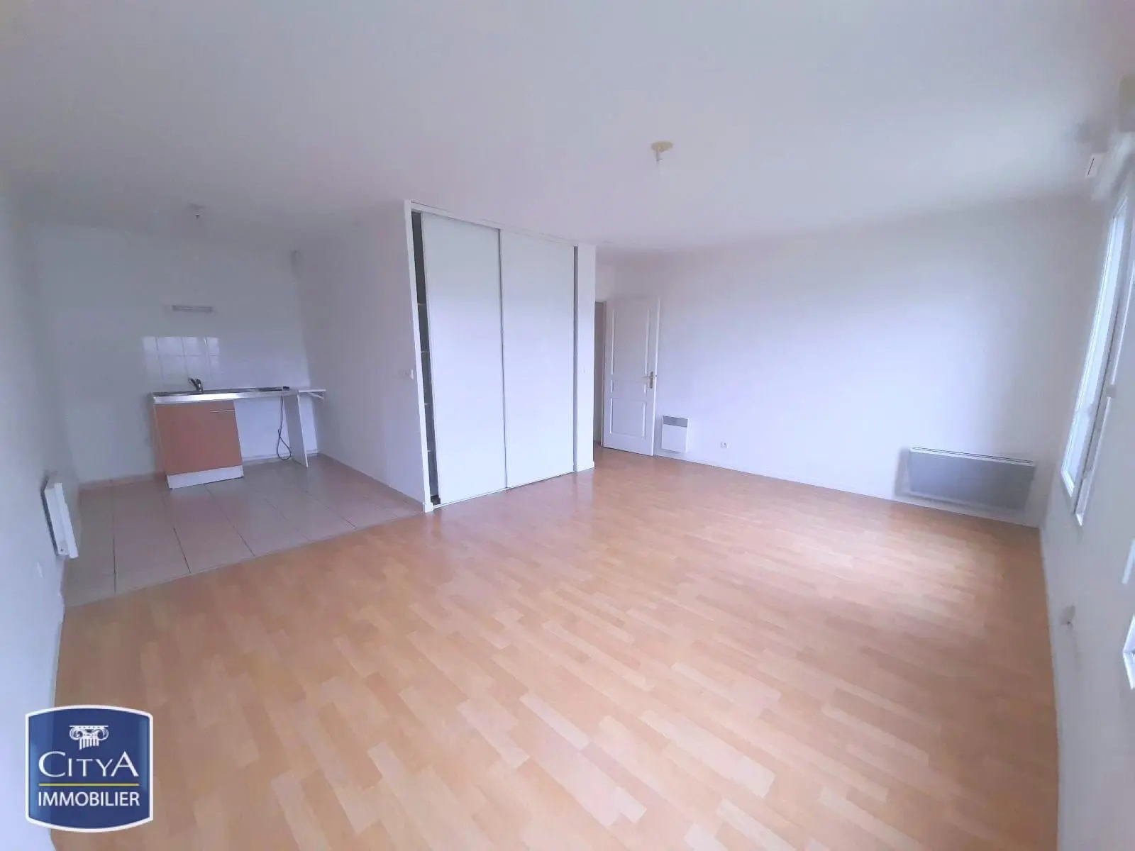 Photo 3 Appartement 1 pièce 35.39m²