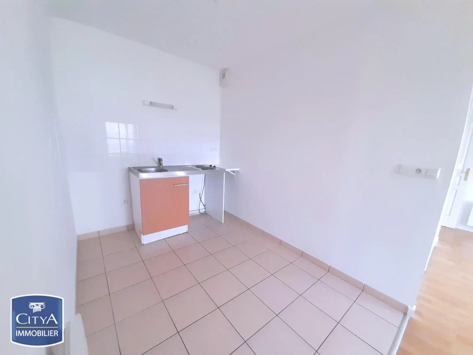 Photo 2 Appartement 1 pièce 35.39m²