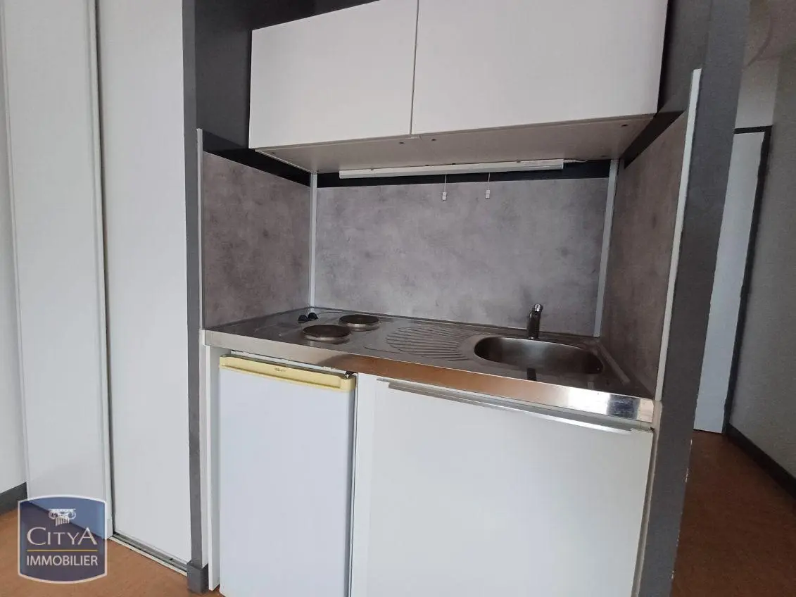 Photo 3 Appartement 1 pièce 19.58m²