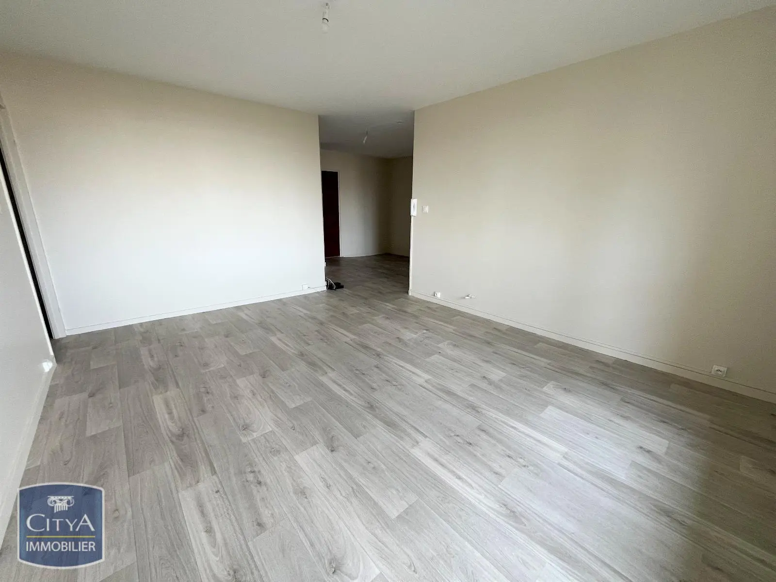 Photo 3 Appartement 4 pièces 80.64m²