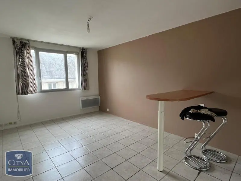 Photo 3 Appartement 1 pièce 23.78m²