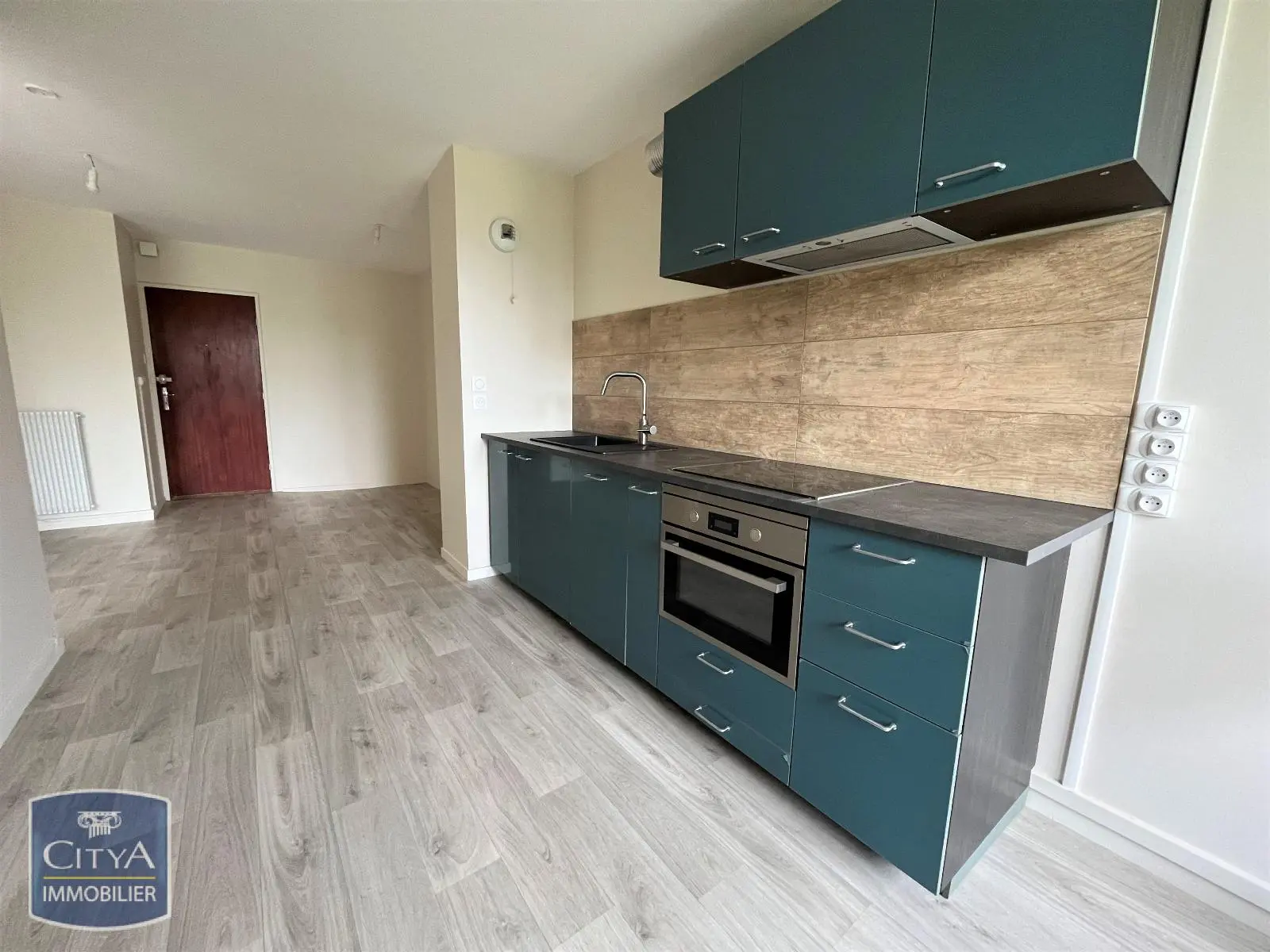 Photo 1 Appartement 4 pièces 80.64m²