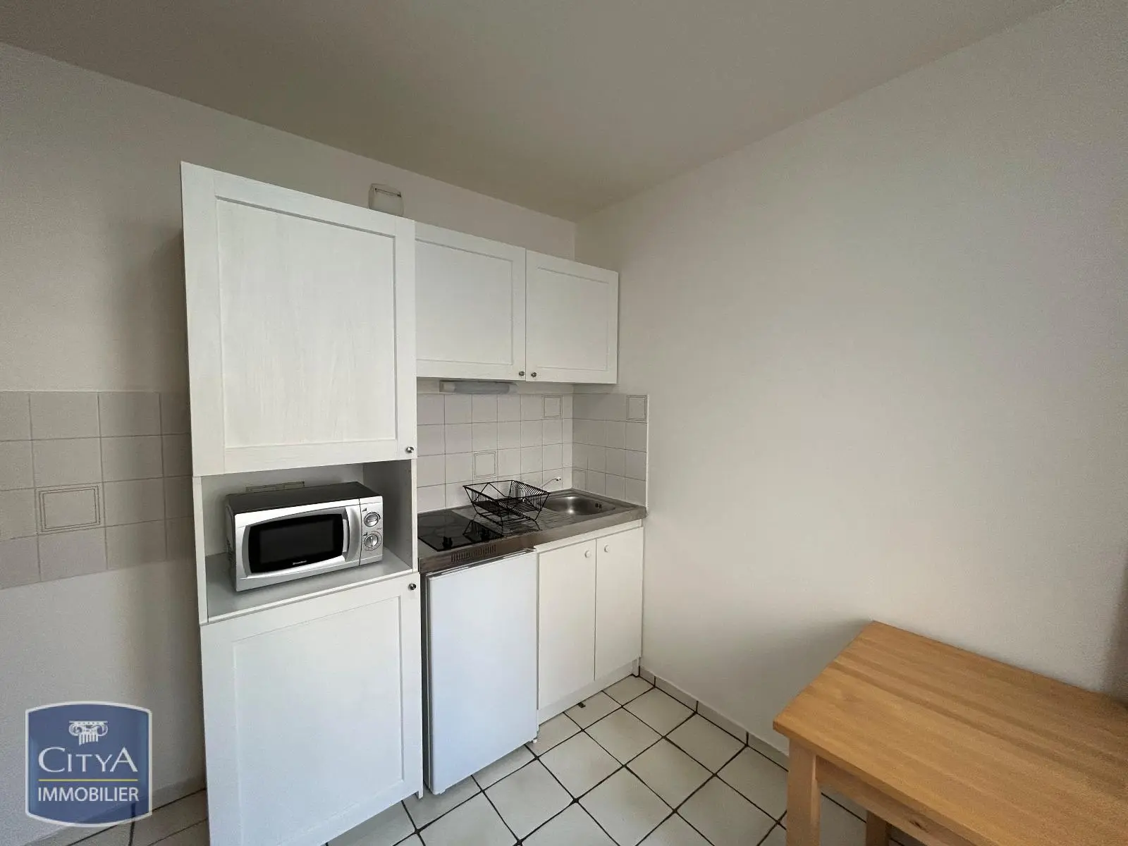 Photo 2 Appartement 1 pièce 14.91m²