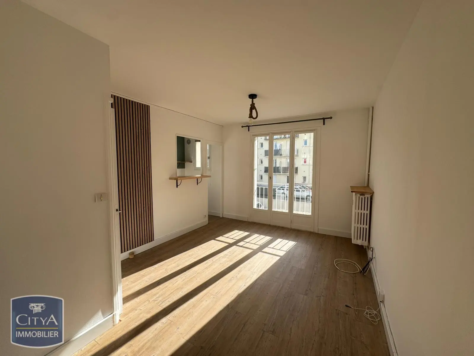 Photo 1 Appartement 1 pièce 25m²