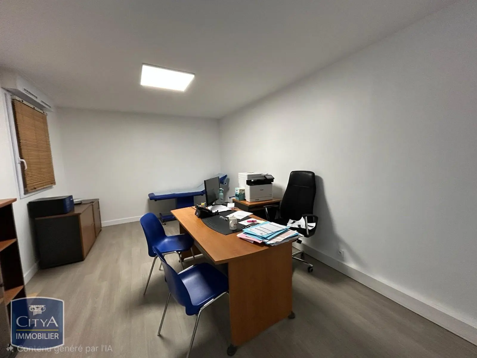 Photo 1 Local Professionnel 1 pièce 18.71m²