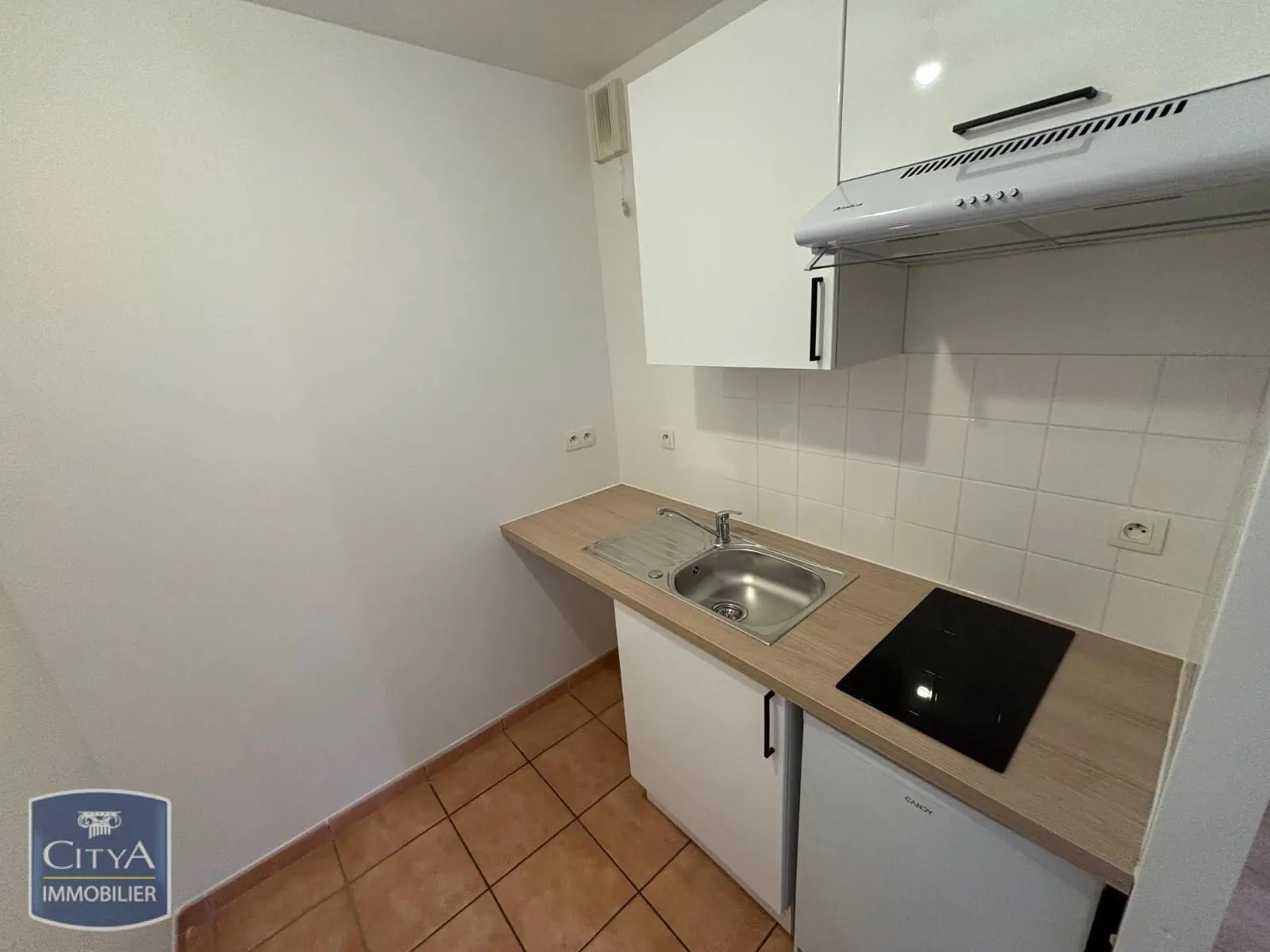 Photo 2 Appartement 1 pièce 30.11m²