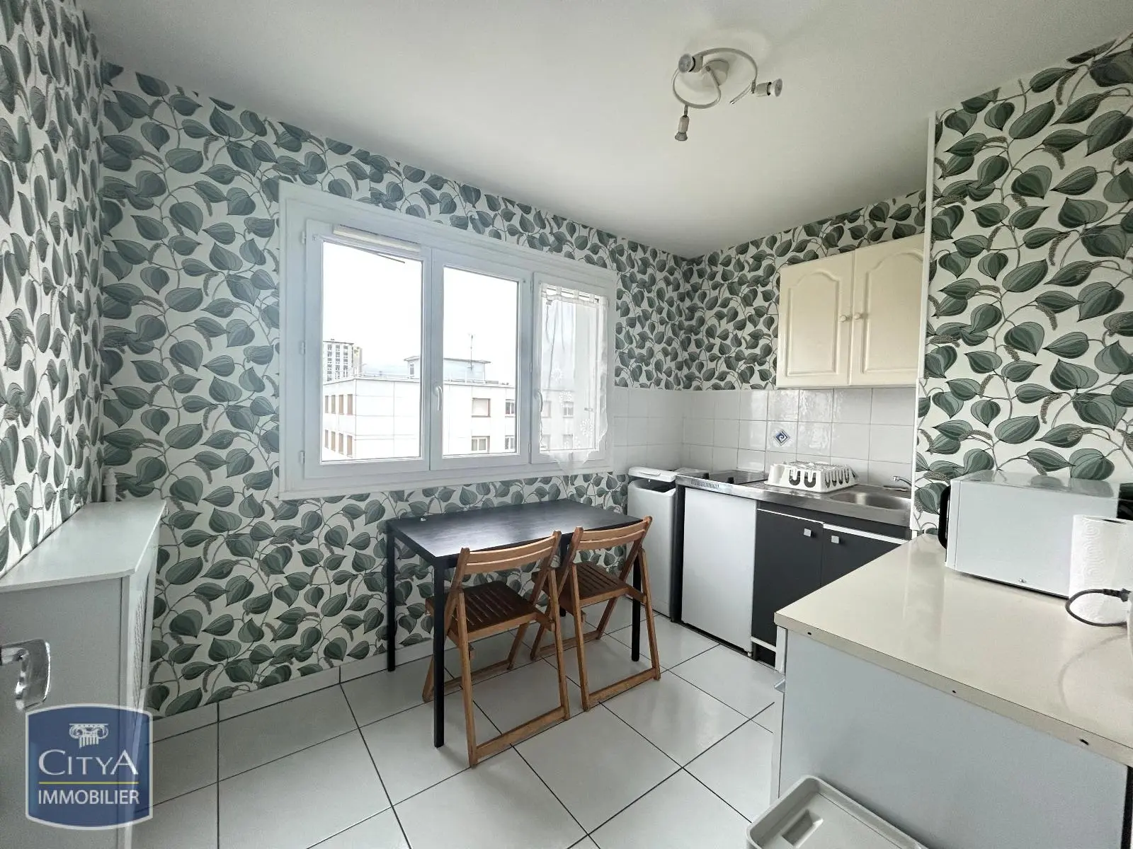 Photo 2 Appartement 1 pièce 30.05m²