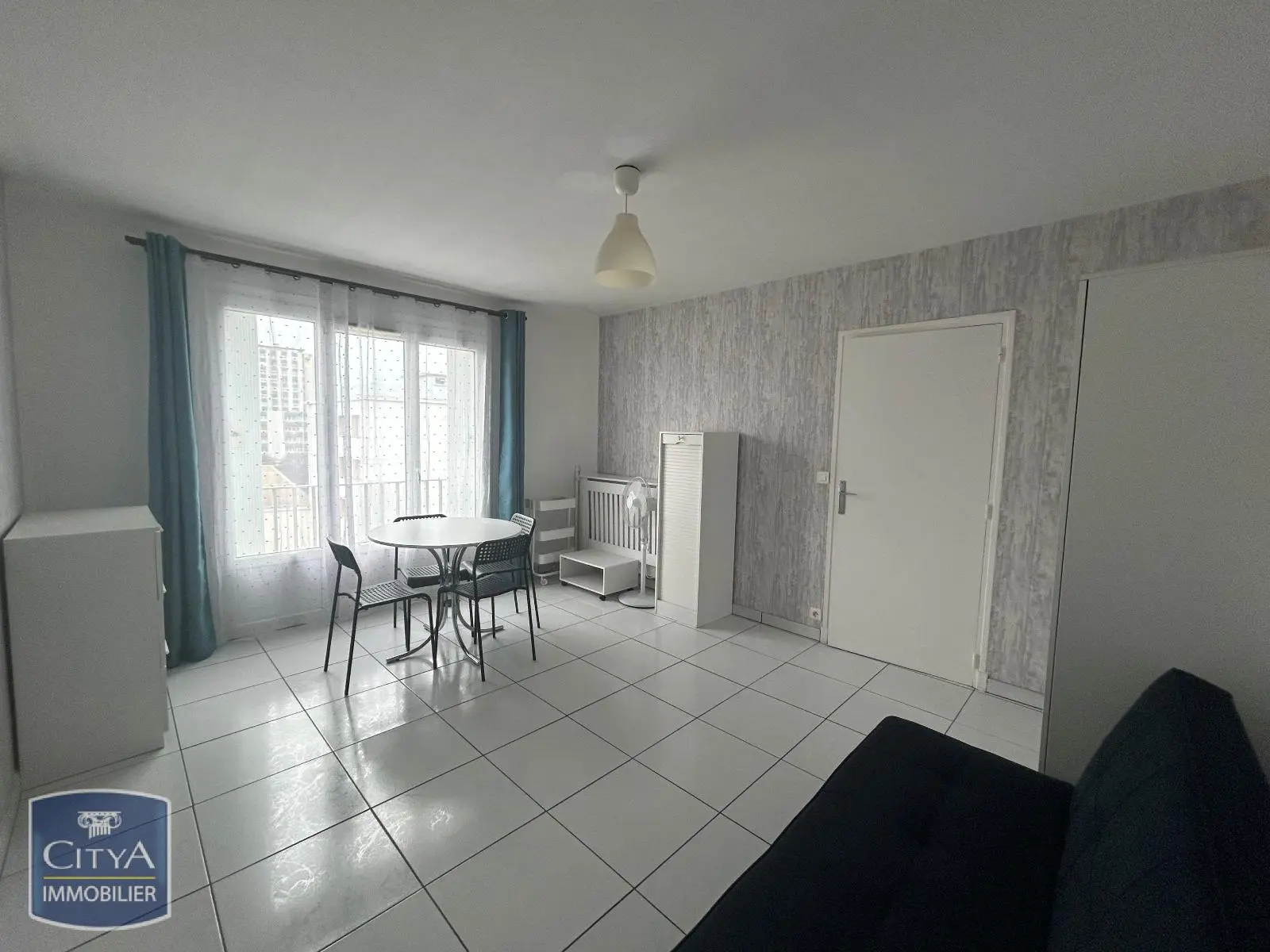 Photo 1 Appartement 1 pièce 30.05m²