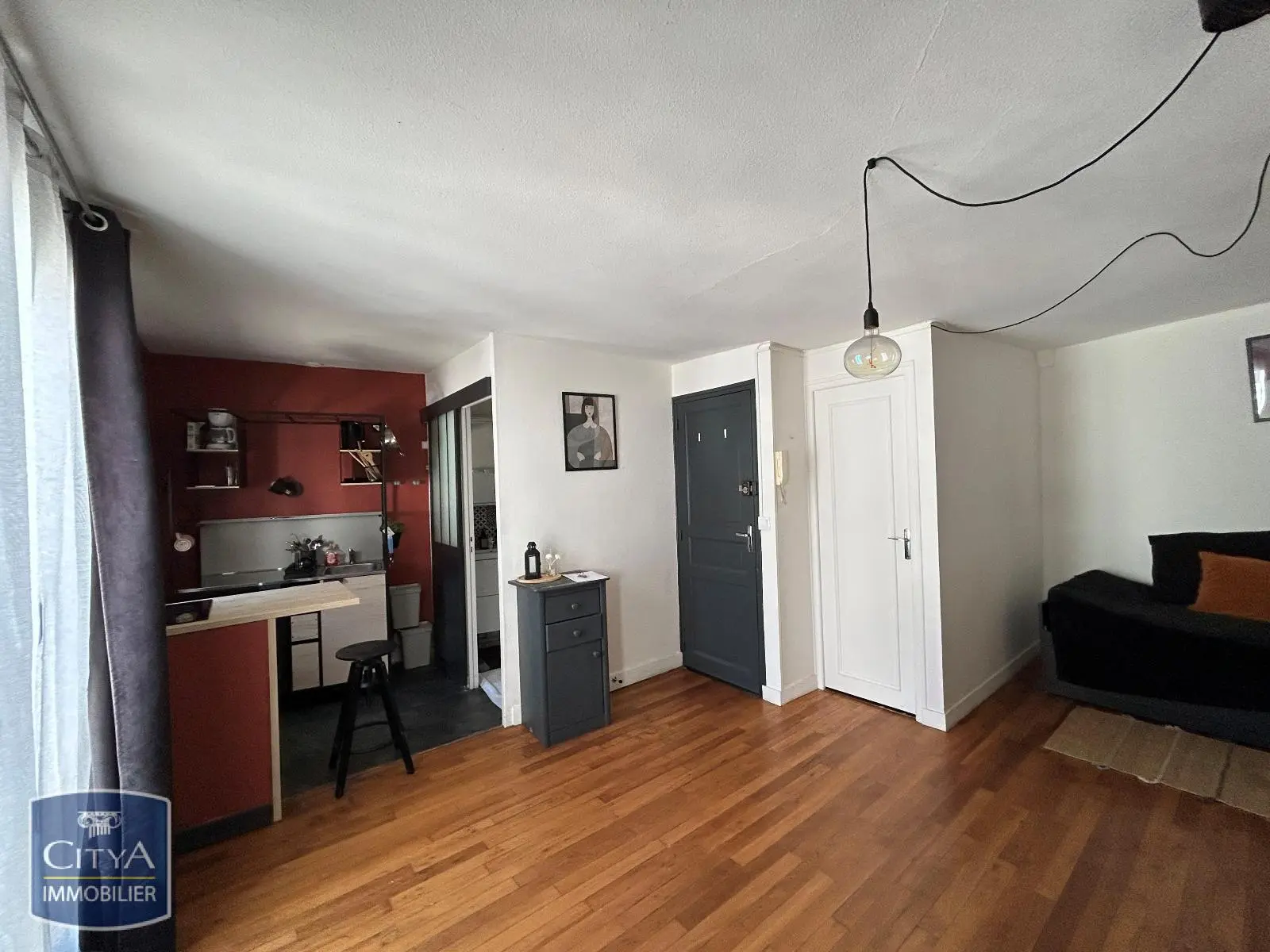 Photo 3 Appartement 1 pièce 27.47m²