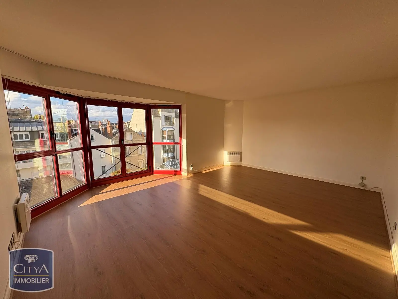 Photo 1 Appartement 2 pièces 56.74m²