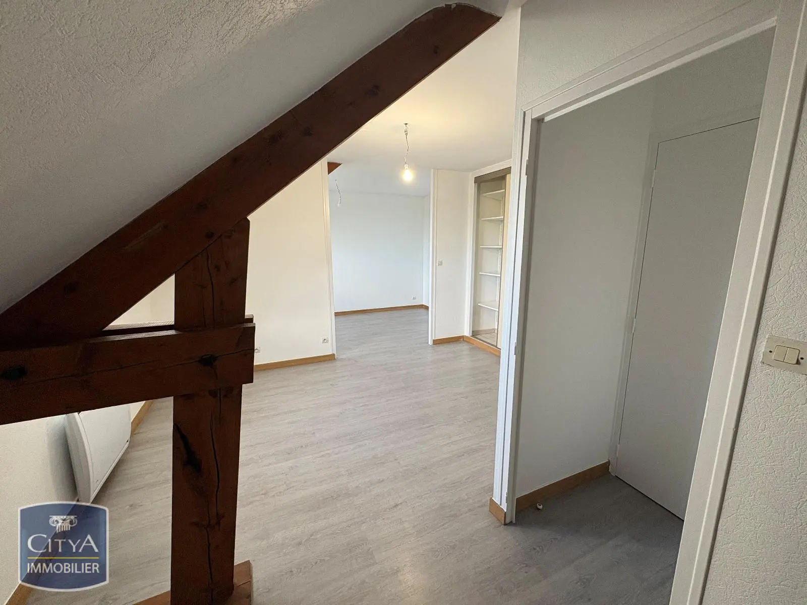Photo 2 Appartement 1 pièce 26.88m²