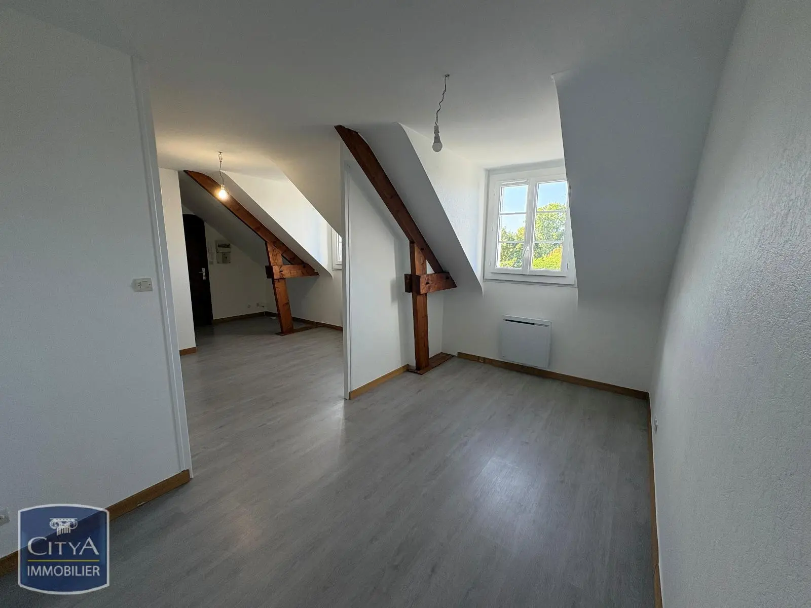 Photo 1 Appartement 1 pièce 26.88m²