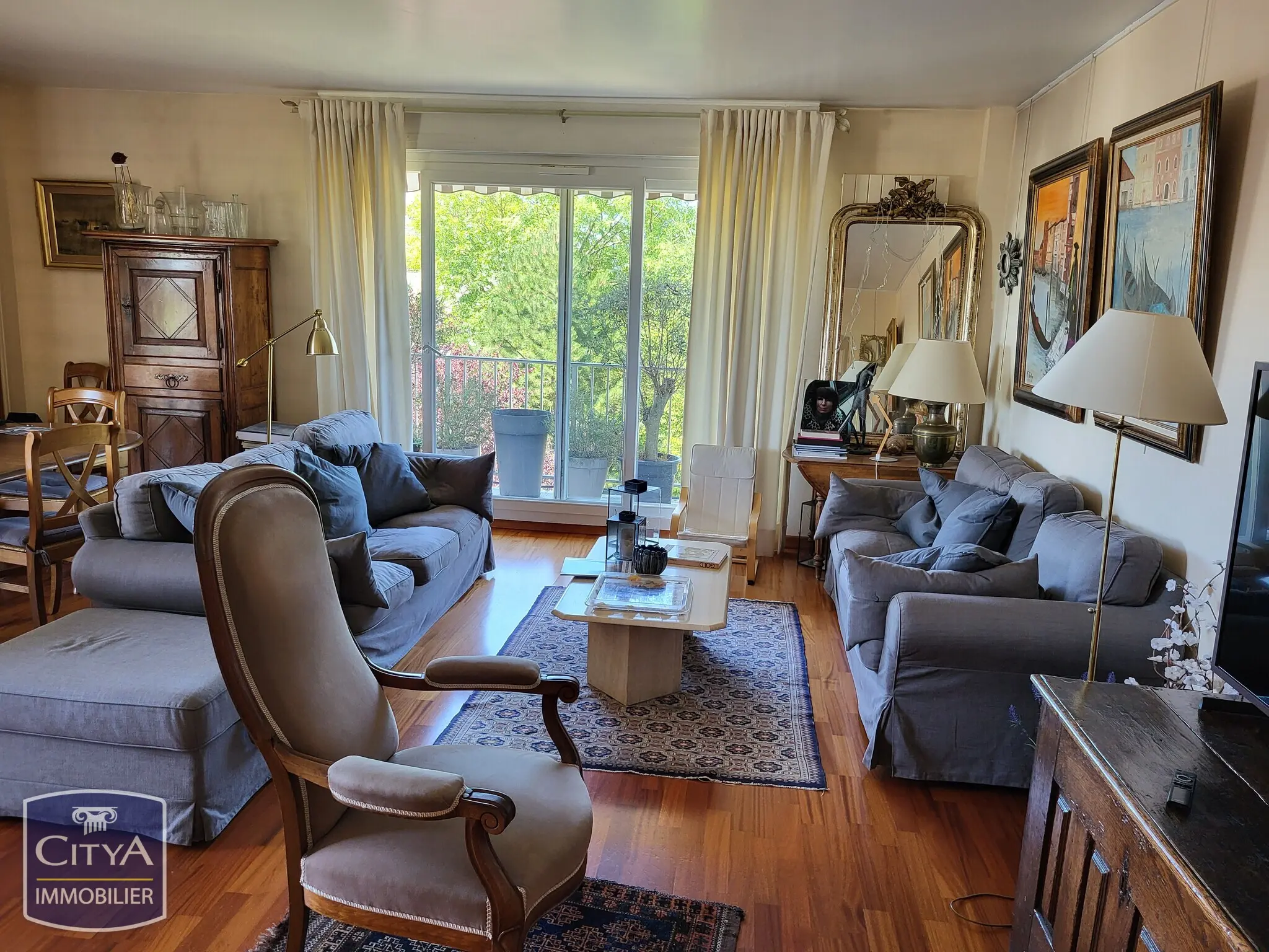 Photo 1 Appartement 5 pièces 123.06m²