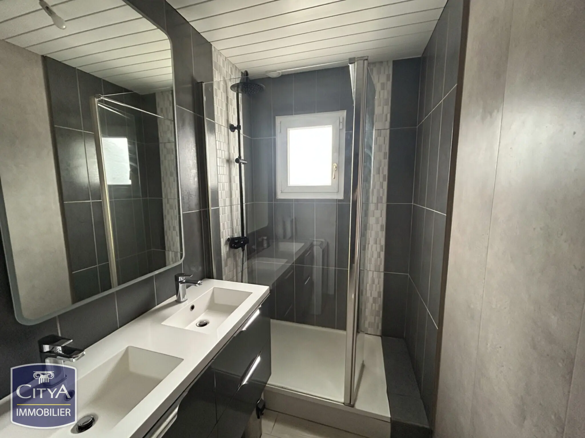 Photo 9 Maison 7 pièces 228m²