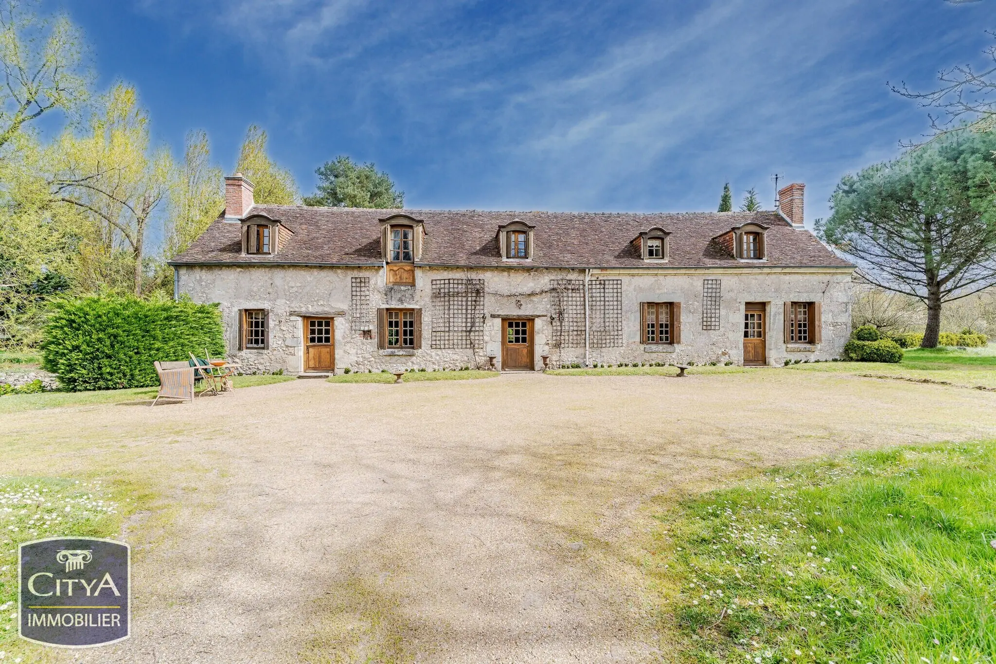 Photo 19 Maison 5 pièces 300m²