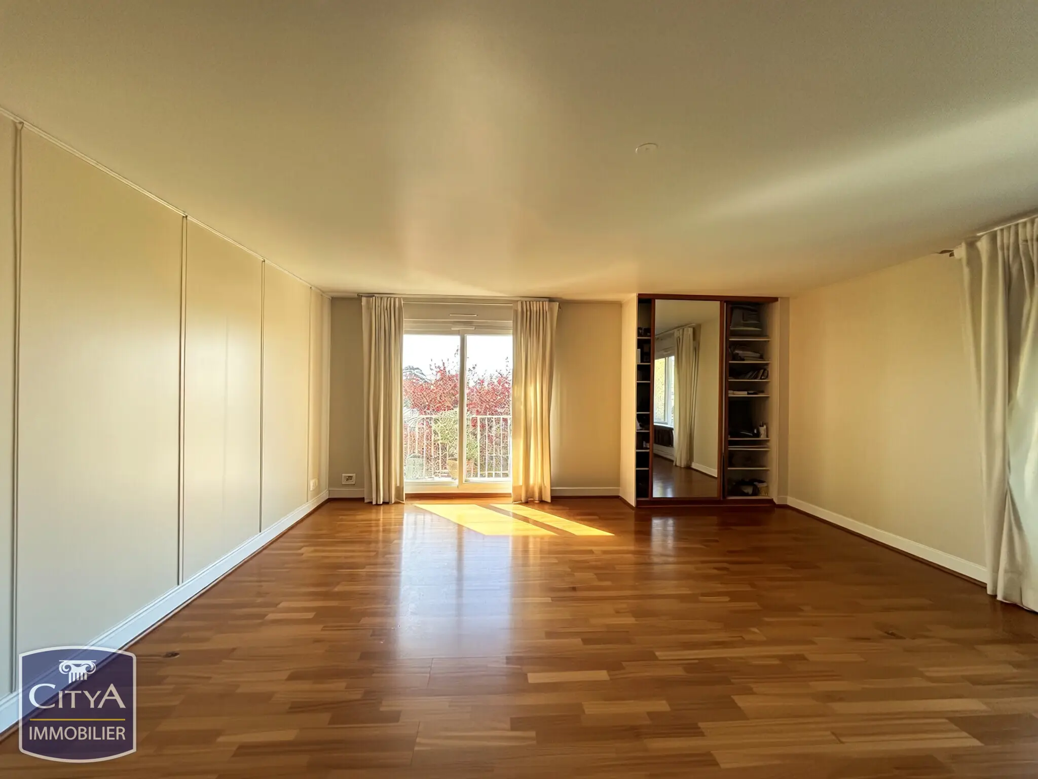 Photo 2 Appartement 5 pièces 123.06m²