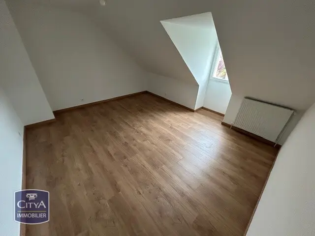 Photo 10 Maison 8 pièces 240m²