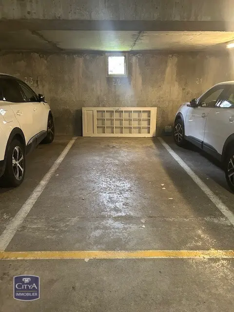 Photo 1 Parking 12.5m²