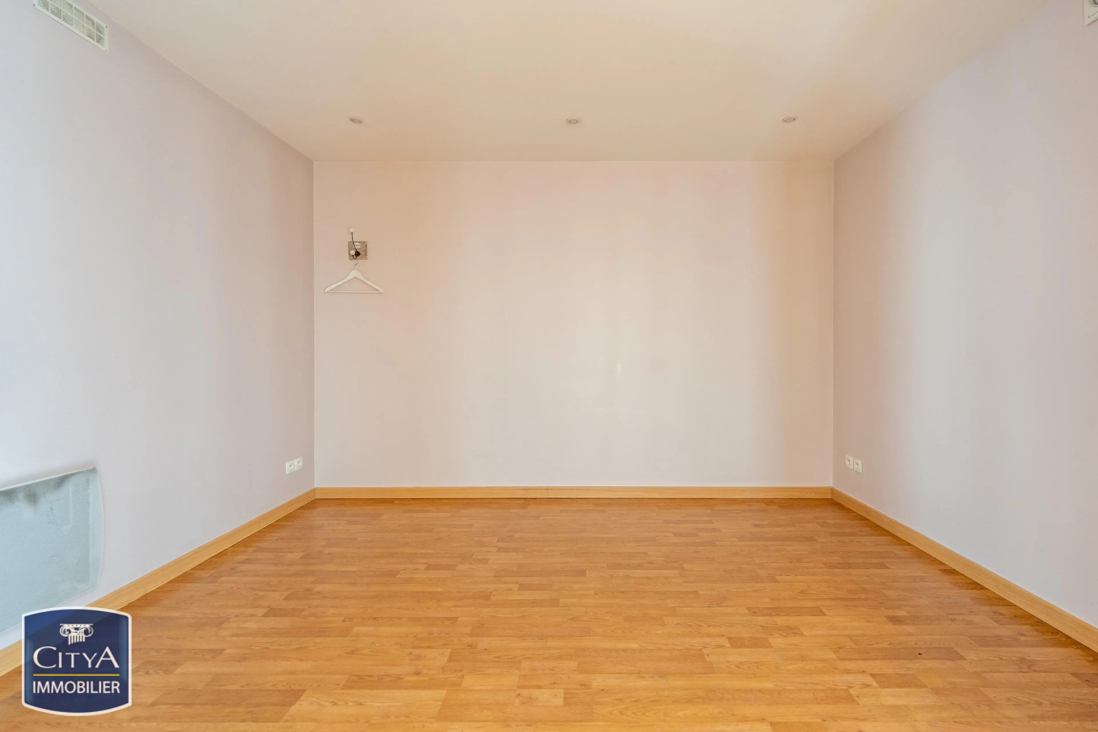 Photo 3 Local Commercial 123m²