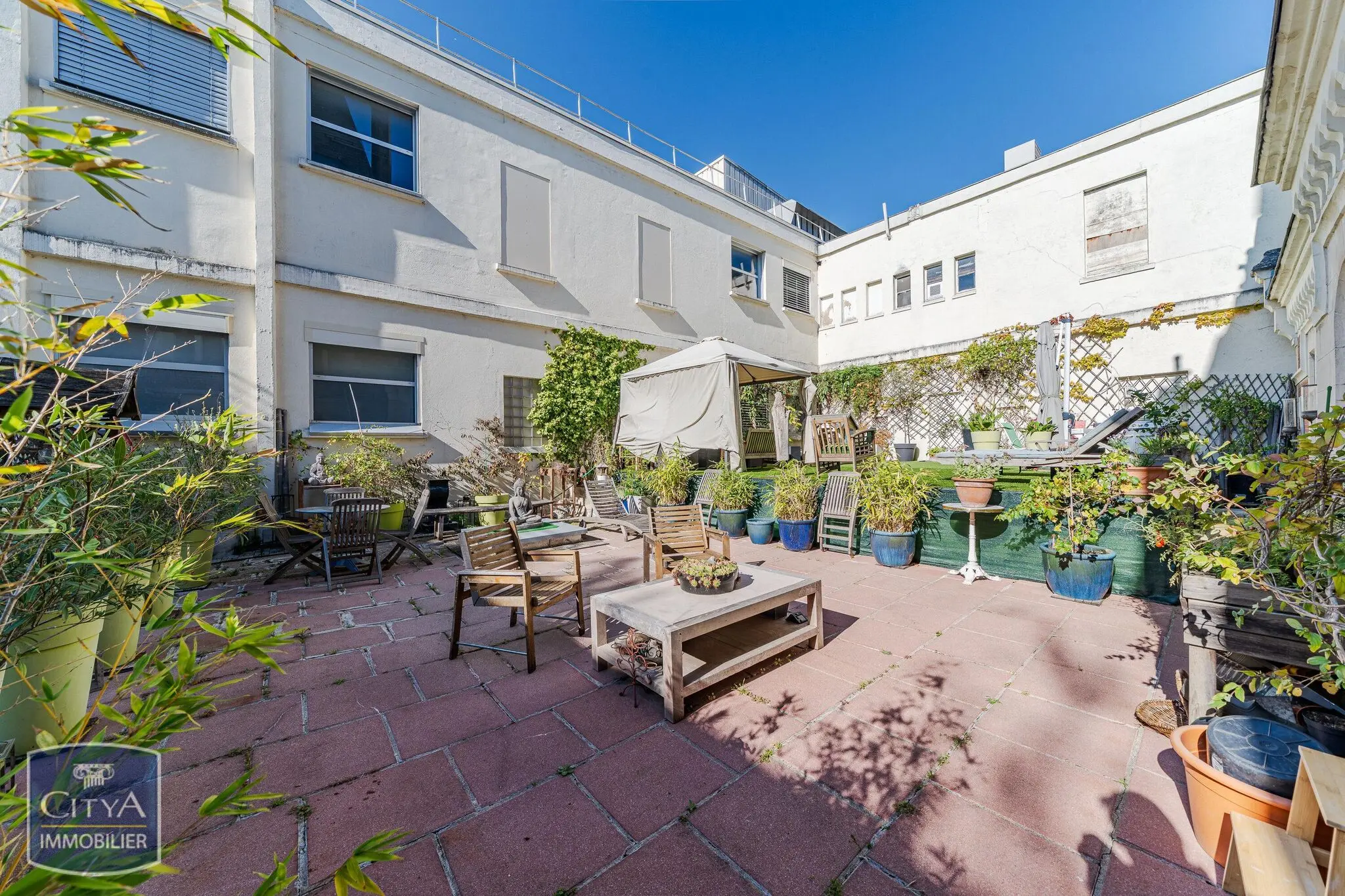 Photo 17 Appartement 5 pièces 140m²