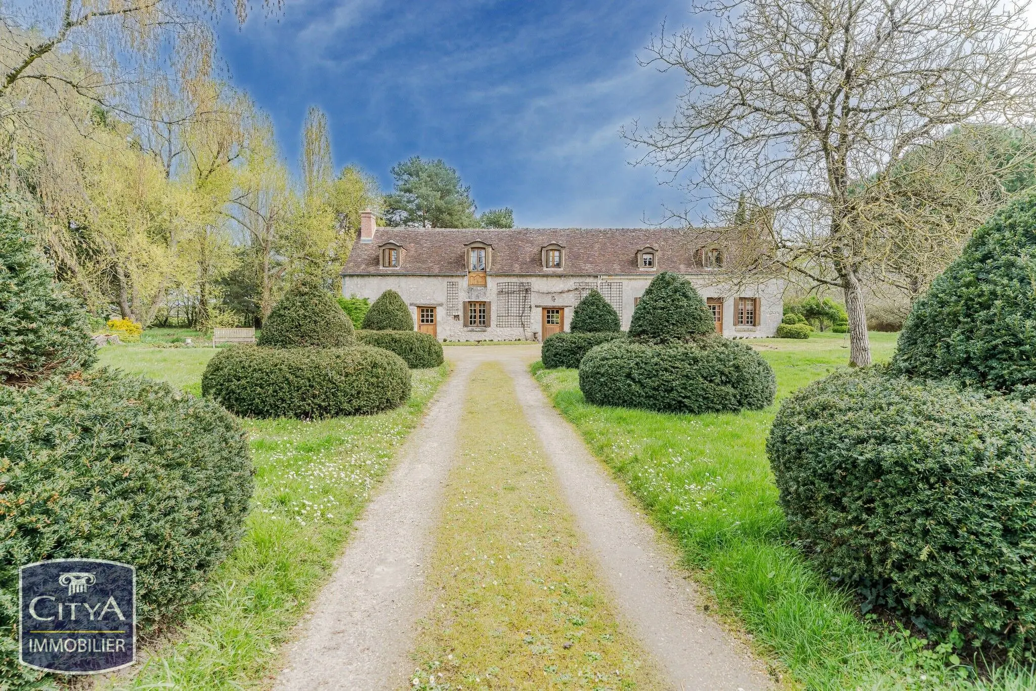 Photo 22 Maison 5 pièces 300m²