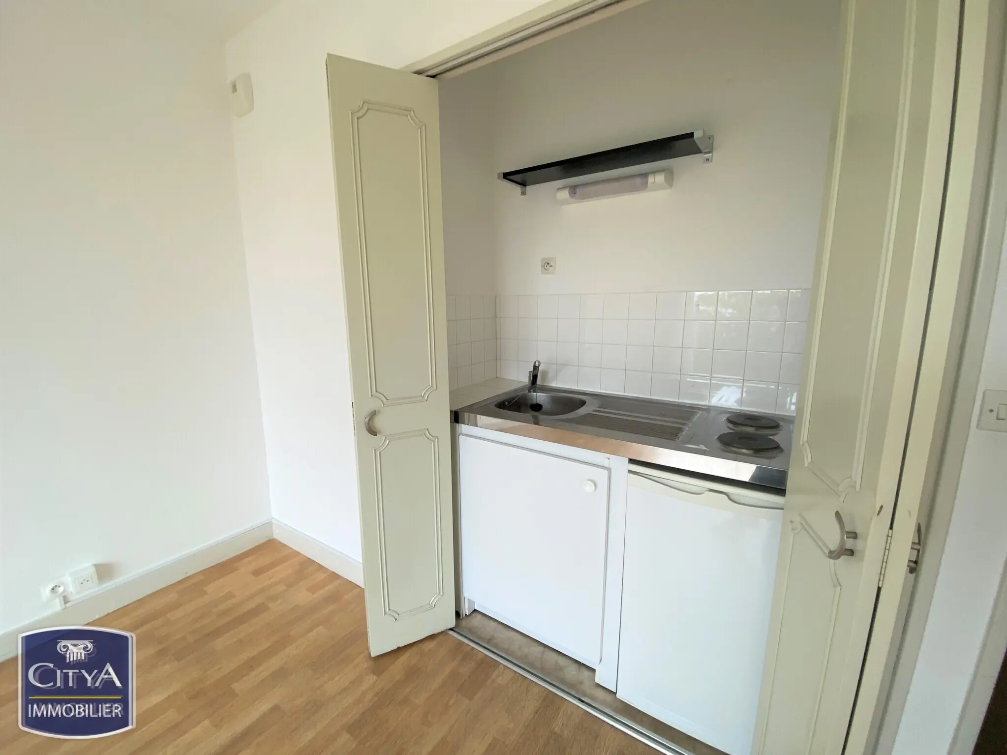 Photo 5 Appartement 1 pièce 24.88m²