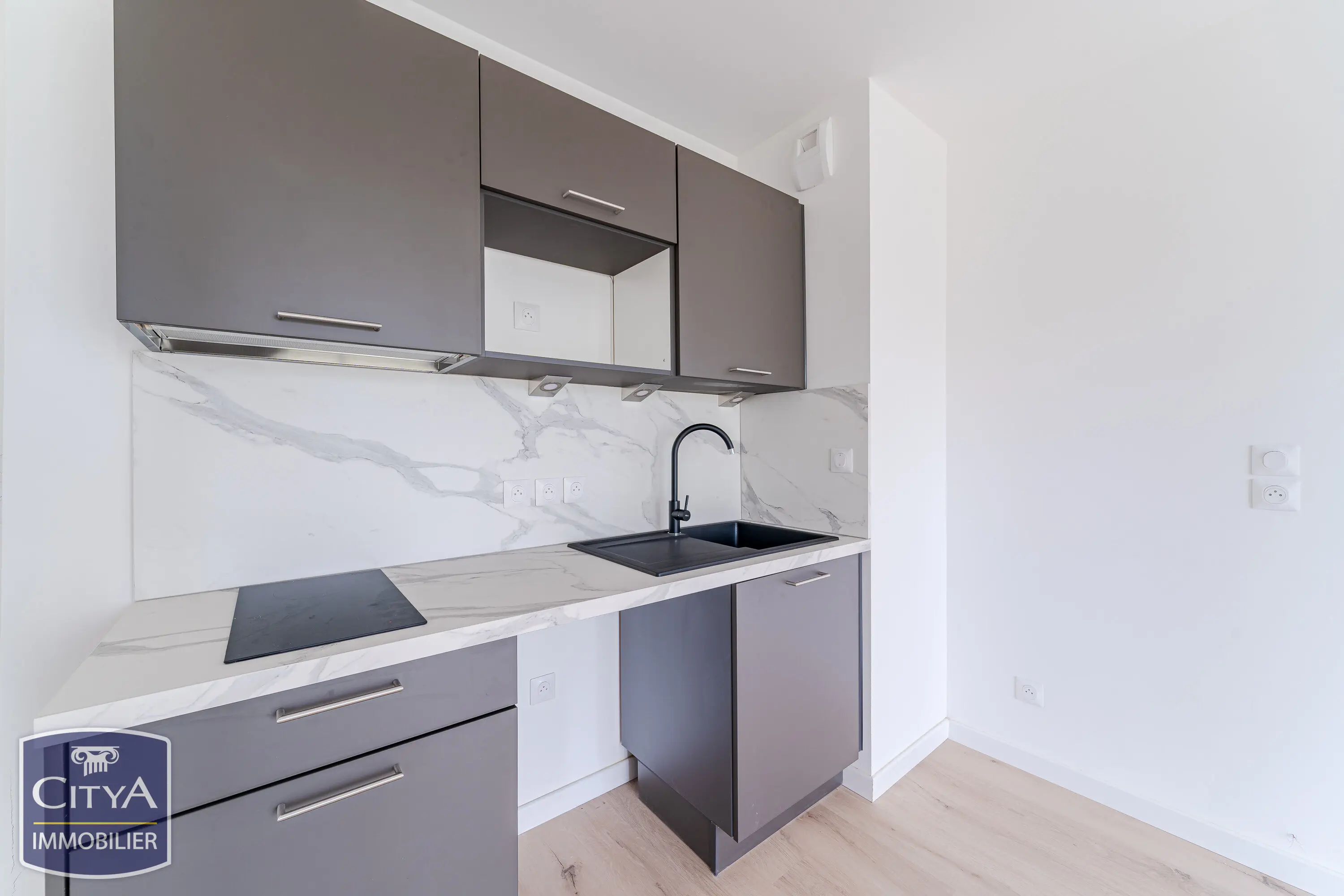 Photo 2 appartement Tours