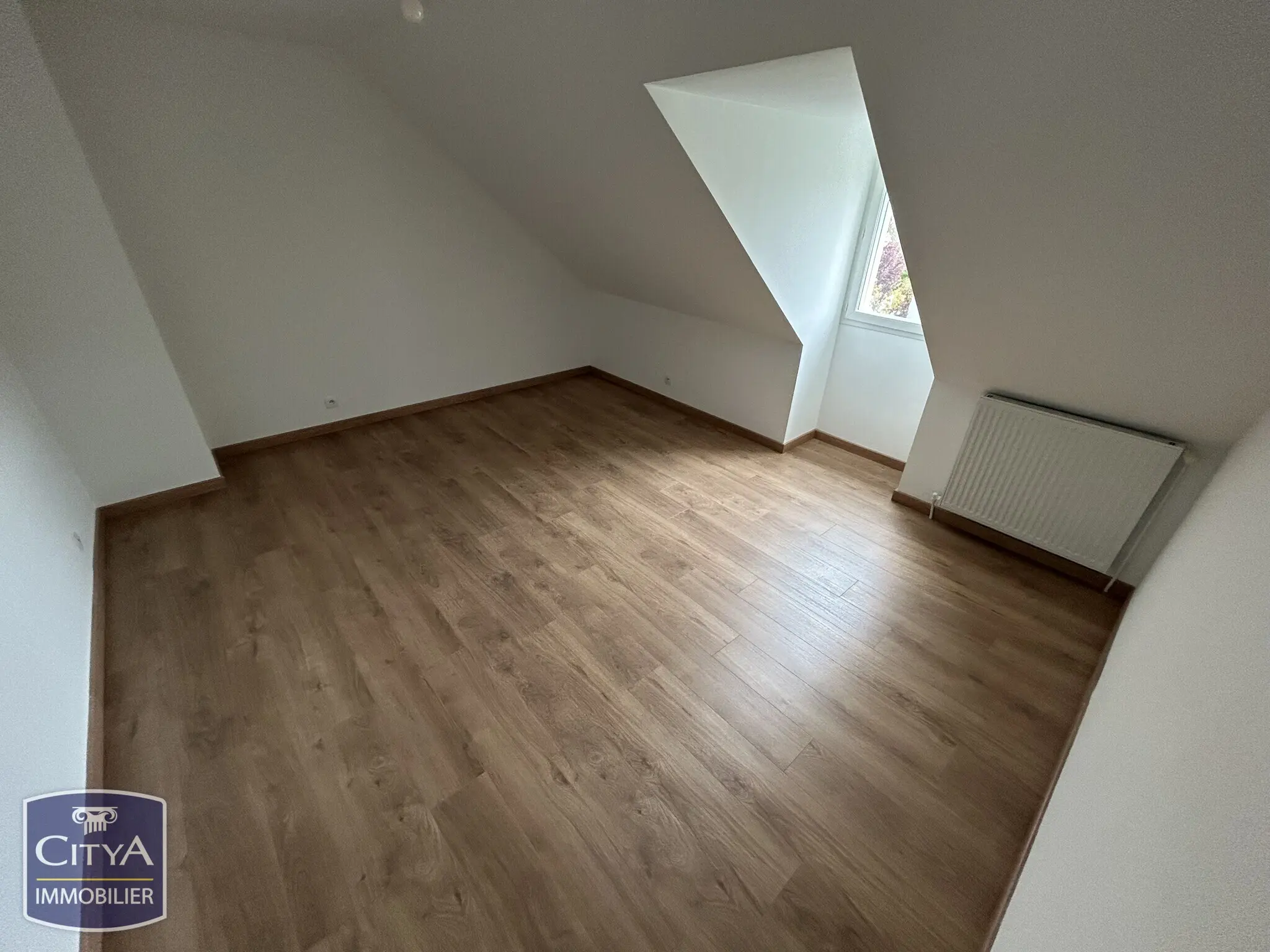 Photo 16 Maison 8 pièces 240m²