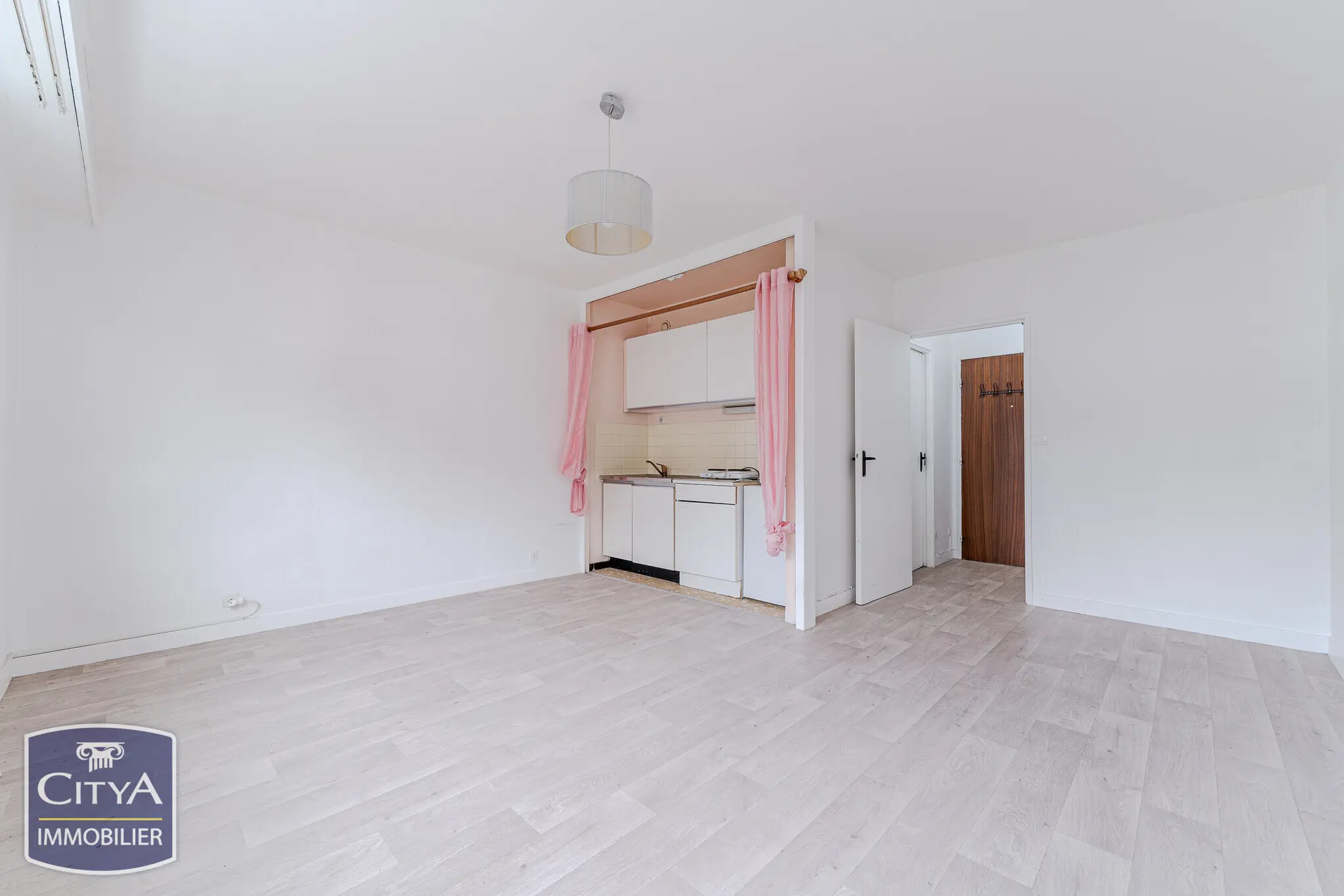Photo 4 Appartement 1 pièce 26.89m²
