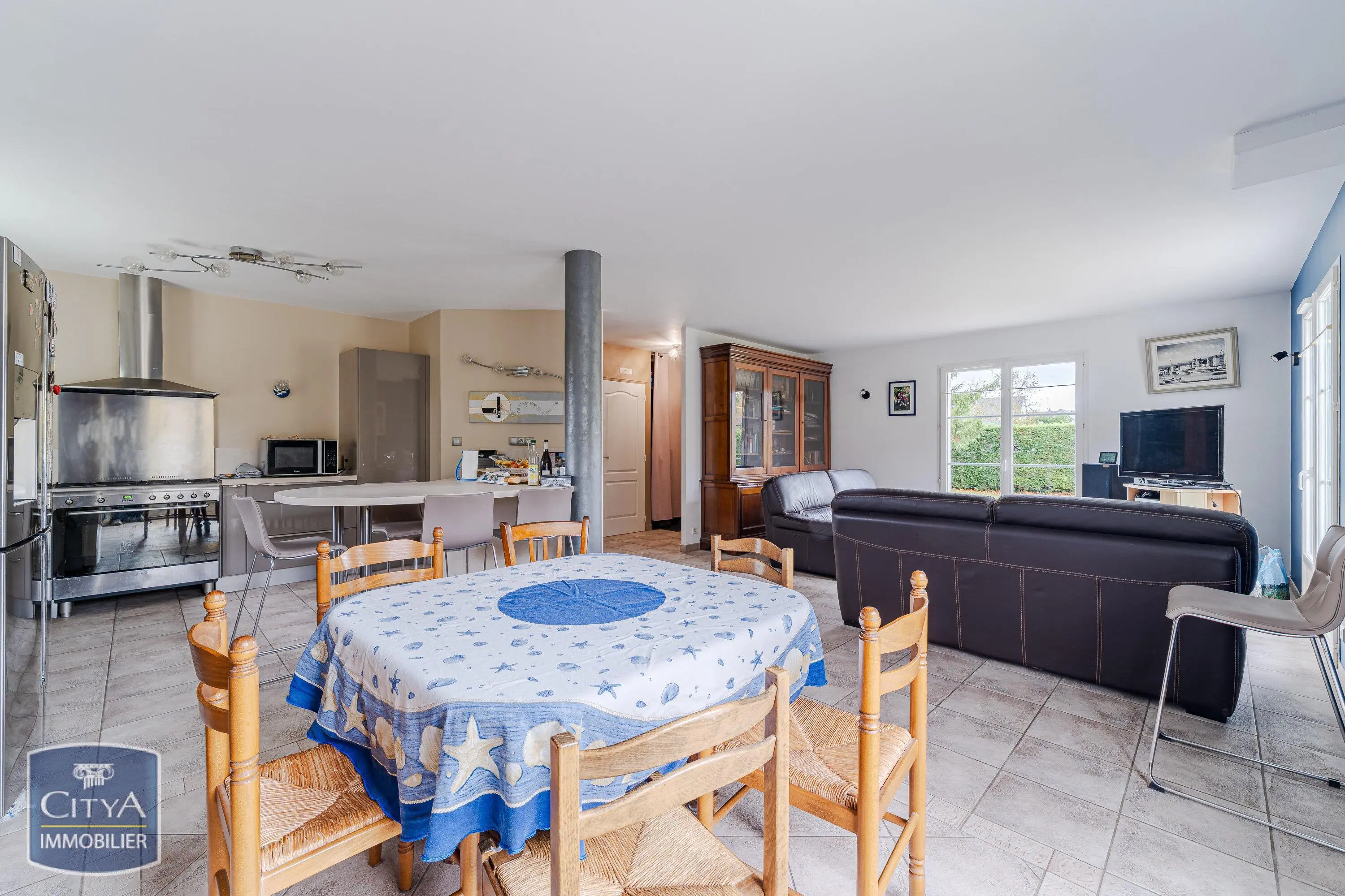 Photo 14 Maison 6 pièces 250m²