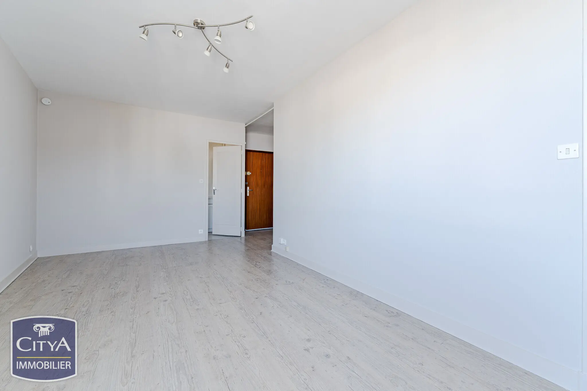 Photo 5 Appartement 1 pièce 27.55m²