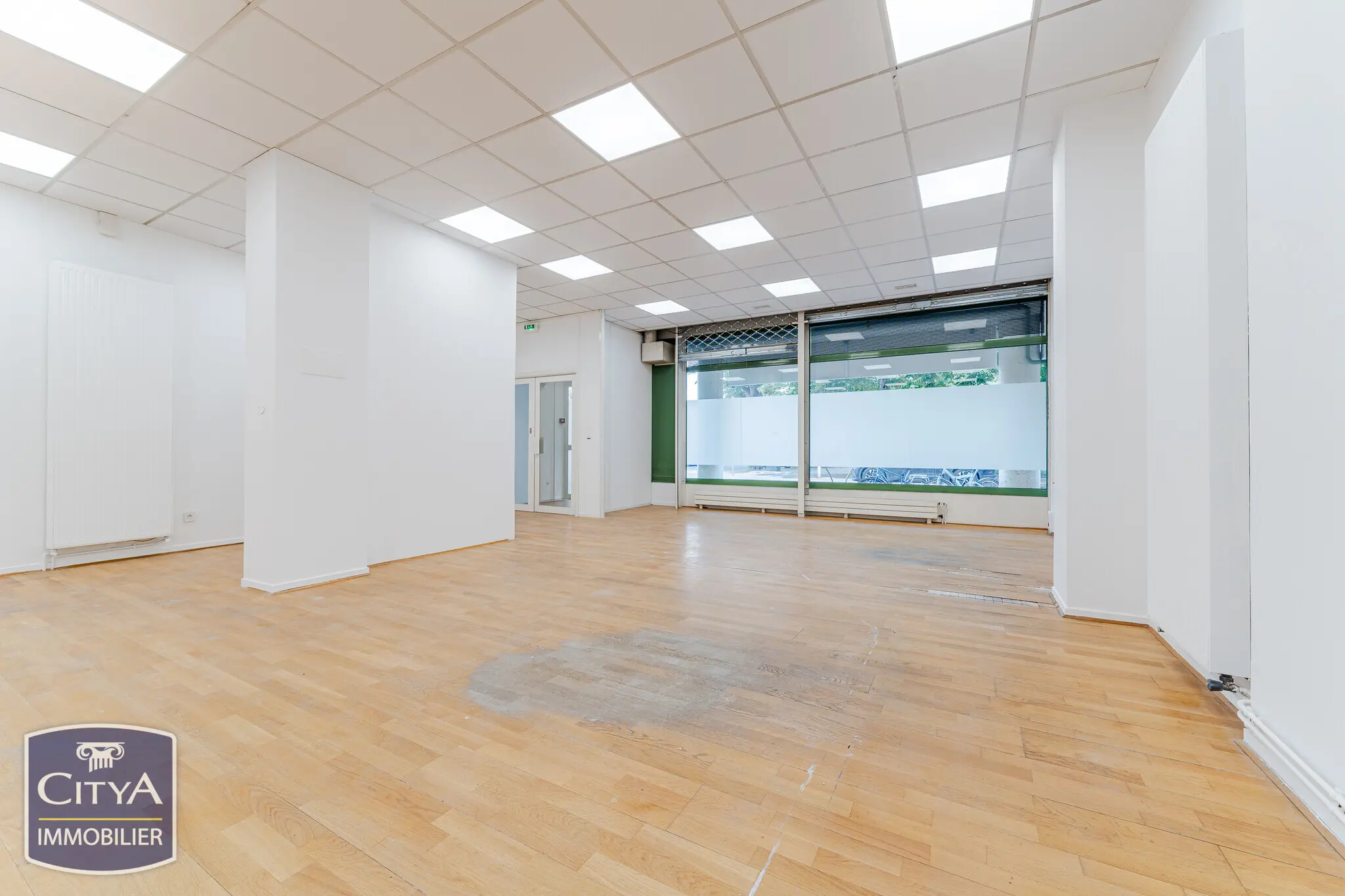 Photo 8 Local Commercial 141.75m²