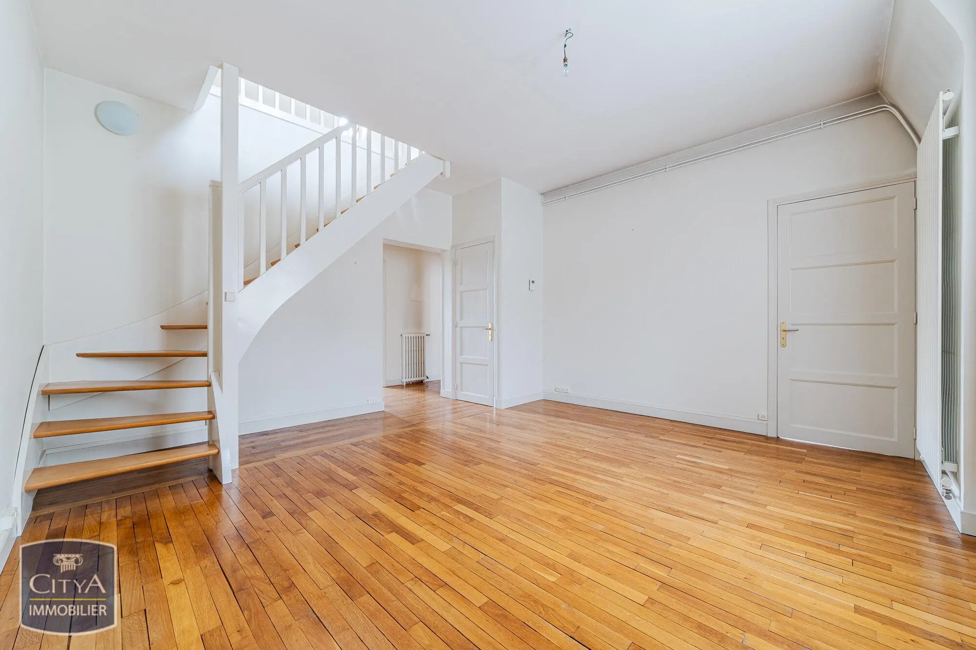 Photo 1 Appartement 3 pièces 94.28m²