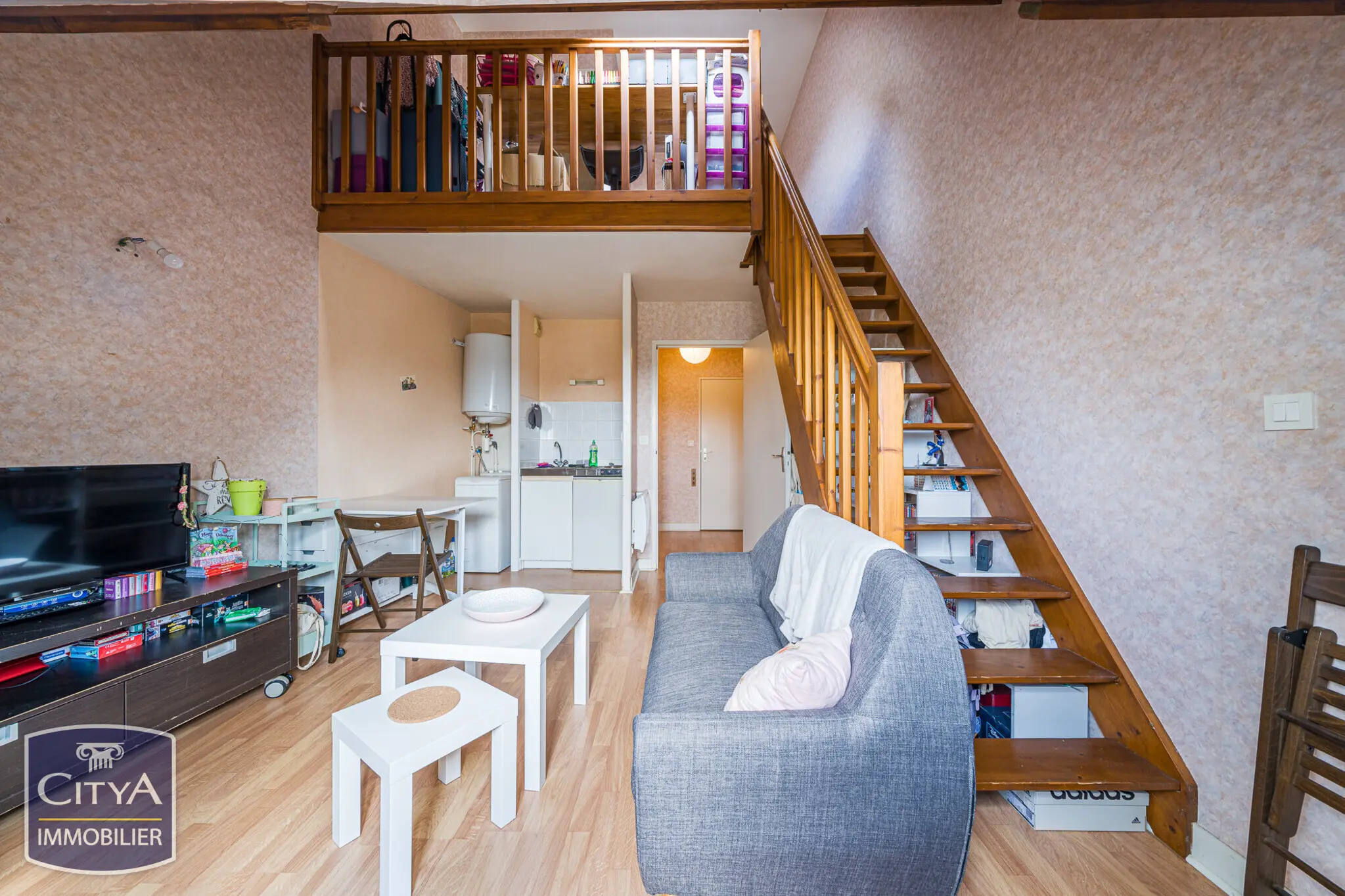 Photo 1 Appartement 2 pièces 27m²